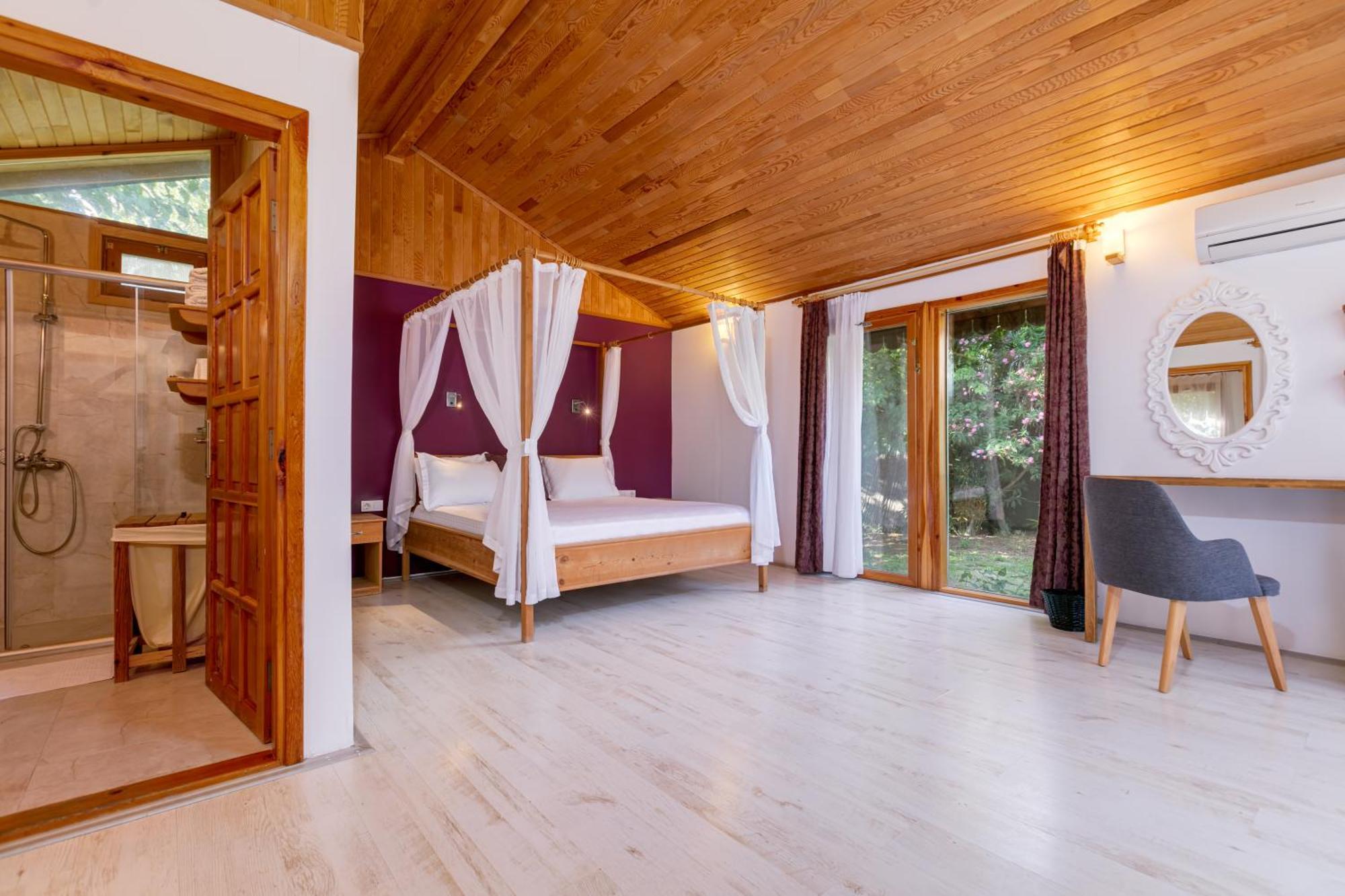 Etenna Beach Bungalows Чирали Экстерьер фото